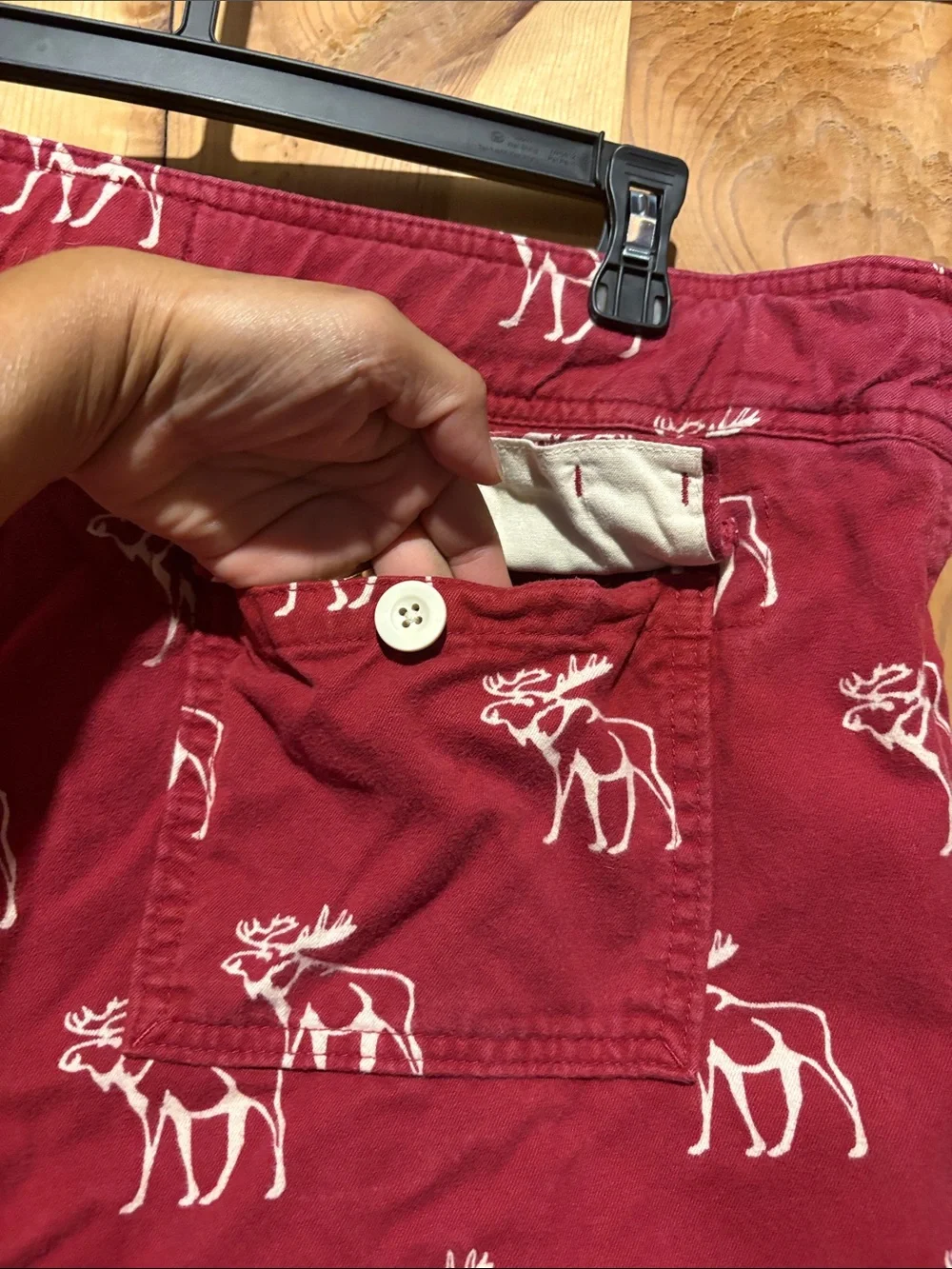 Abercrombie & Fitch Burgundy Moose-Print Quality Comfy Wear